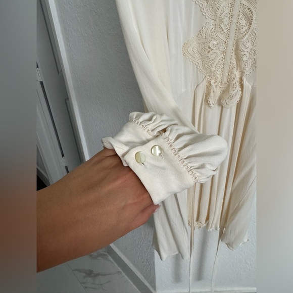 Zara | Dresses | Zara Ecru Dress With Lace | Poshmark